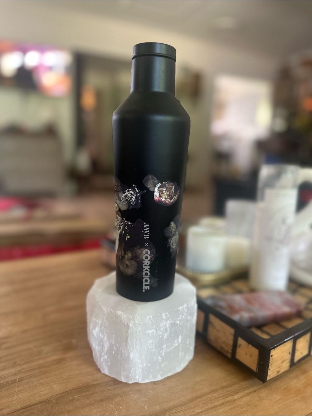 Corkcicle Ashley Woodson Bailey Matte Black Floral Insulated Bottle 16oz new